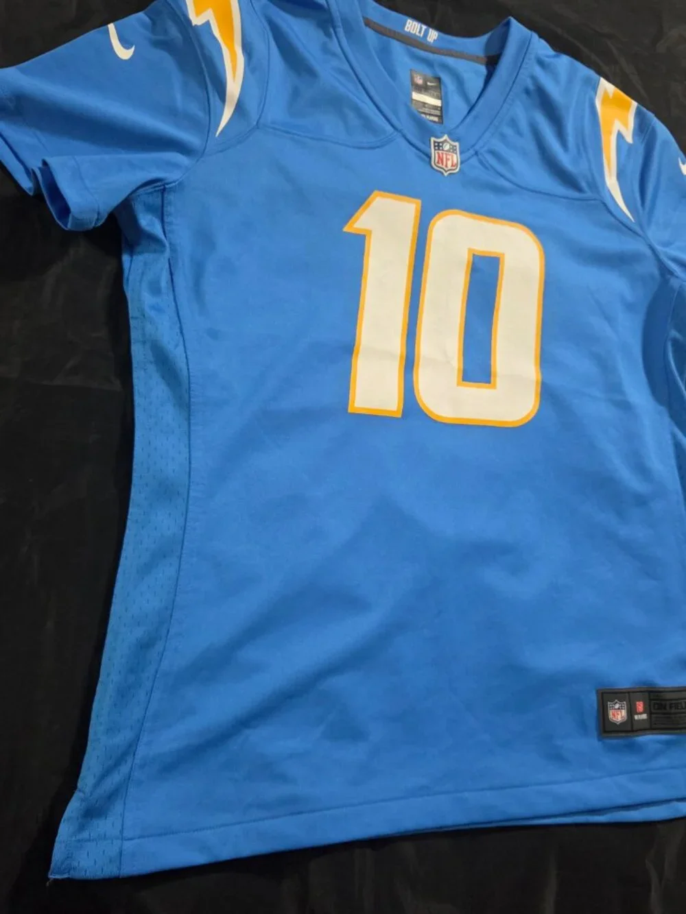 Nike Justin Herbert #10 Los Angeles Chargers Jersey Women's Size Large Blue NFL